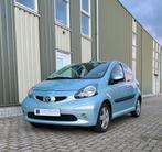 Toyota Aygo 1.0 Sport 5DRS Grijs AC Elek Ramen fietsdrager, Voorwielaandrijving, Stof, 4 stoelen, 68 pk