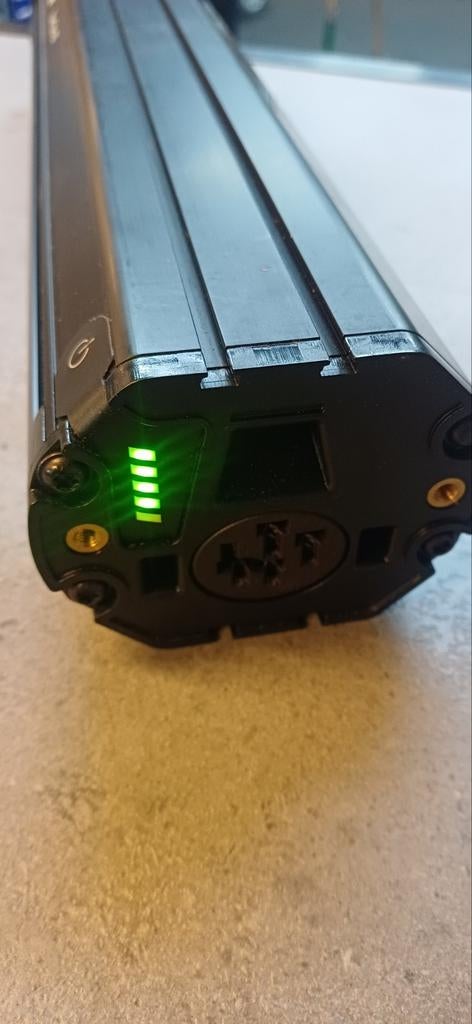 Nieuwe Bosch BES2 PowerTube 400Wh horizontaal - Ongebruikt, Bosch, Nieuw, Ophalen of Verzenden, Info@bosch-ebike.com