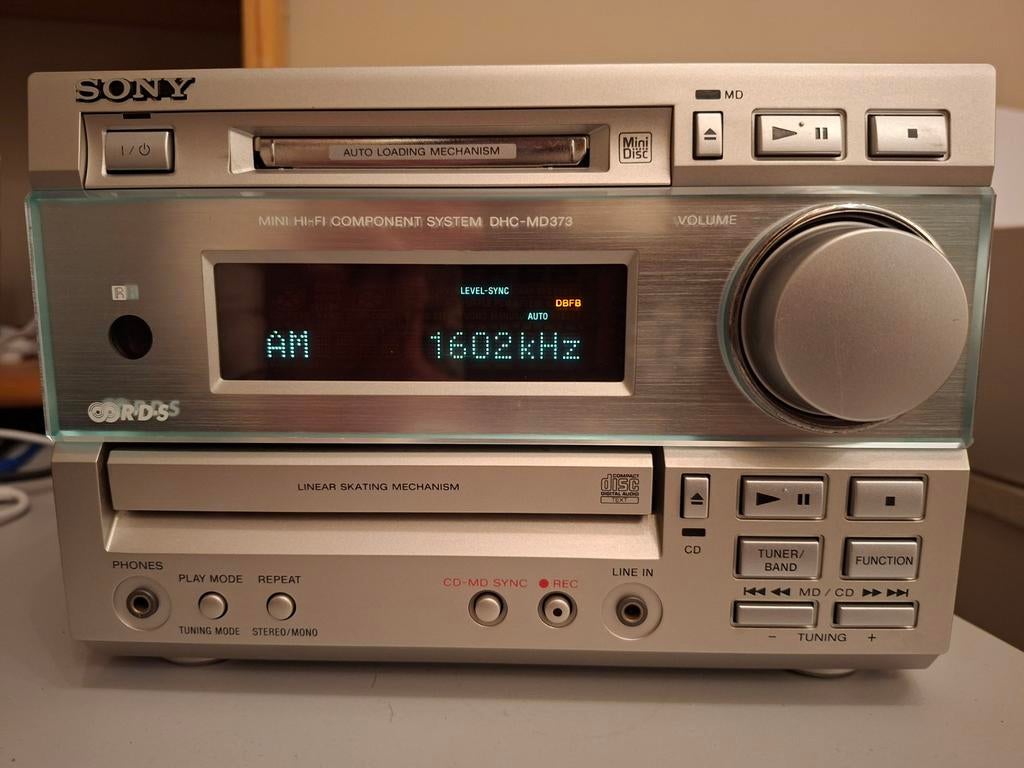 Sony Mini Hi-Fi Component Systeem DHC-MD373 defecte CD-lade, Audio, Tv en Foto, Stereo-sets, Ophalen of Verzenden, Niet werkend