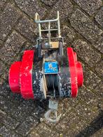 Hijsblok elektrische lier, Ophalen