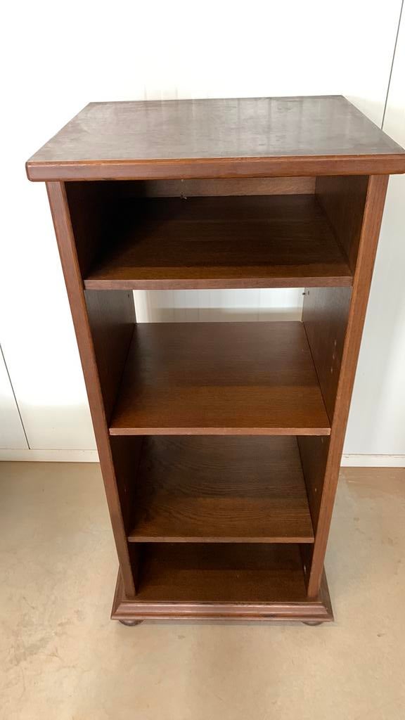 Boekenkast. Kastje voor muziekapparatuur. Klein wandmeubel, Huis en Inrichting, Ophalen, Gebruikt, 50 tot 100 cm, Minder dan 100 cm