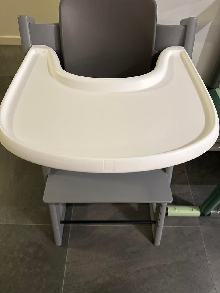 Stokke Tripp Trapp eetblad / tafelblad - Wit, Kinderen en Baby's, Kinderstoelen, Ophalen, Zo goed als nieuw, Overige typen, Afneembaar eetblad