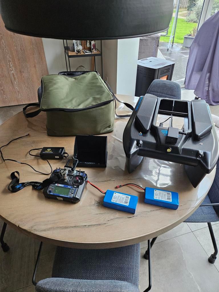 PK Baitboat met Raymarine Dragonfly 5 & camera, Watersport en Boten, Hengelsport | Karpervissen, Ophalen, Zo goed als nieuw, Overige typen