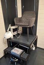 Nagelsalon Stoel Verhoger, Ophalen of Verzenden, Gebruikt, Grijs