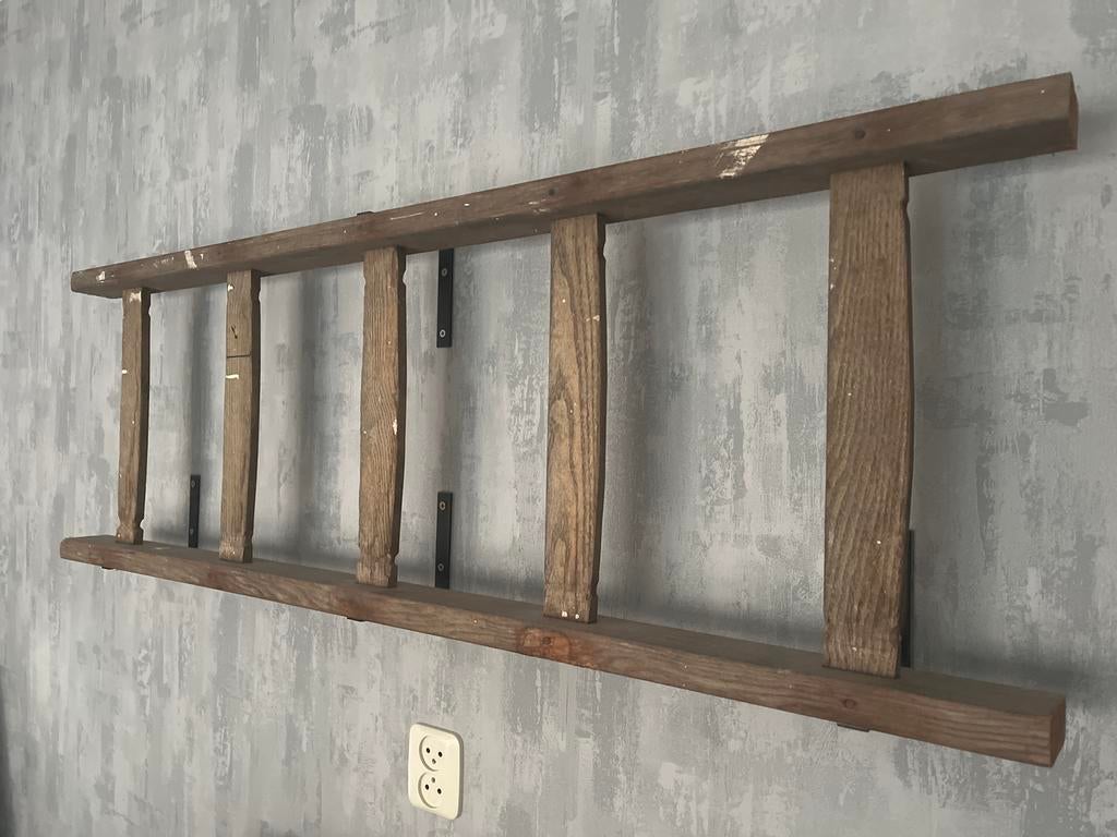 Boekenrek van vintage ladder, Huis en Inrichting, Ophalen, Met plank(en), Gebruikt, 100 tot 150 cm