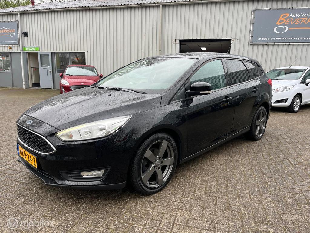 Ford Focus Wagon 1.0 Titanium/ NAVI / STOELVERW., Auto's, Gebruikt, Zwart, Handgeschakeld, 1216 kg