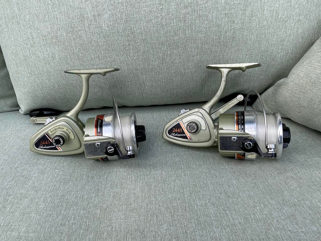 Nette set Shakespeare Super Ambidex 2441 karpermolens, Ophalen of Verzenden, Gebruikt, Molen