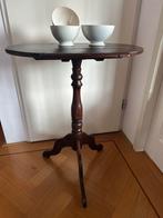 Brocante landelijke tafel bijzettafel wijntafel, Antiek en Kunst, Curiosa en Brocante, Ophalen of Verzenden