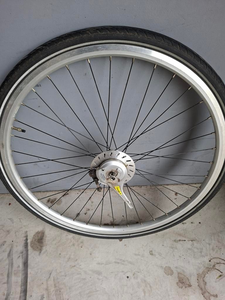 Diverse fiets wielen 28 inch, Ophalen, Gebruikt, Wiel