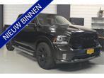 Dodge Ram 1500 5.7 V8 4x4 Quad Cab 6'4 Sport // LEDER // NAV, Auto's, Dodge, Automaat, Gebruikt, Zwart, Bedrijf