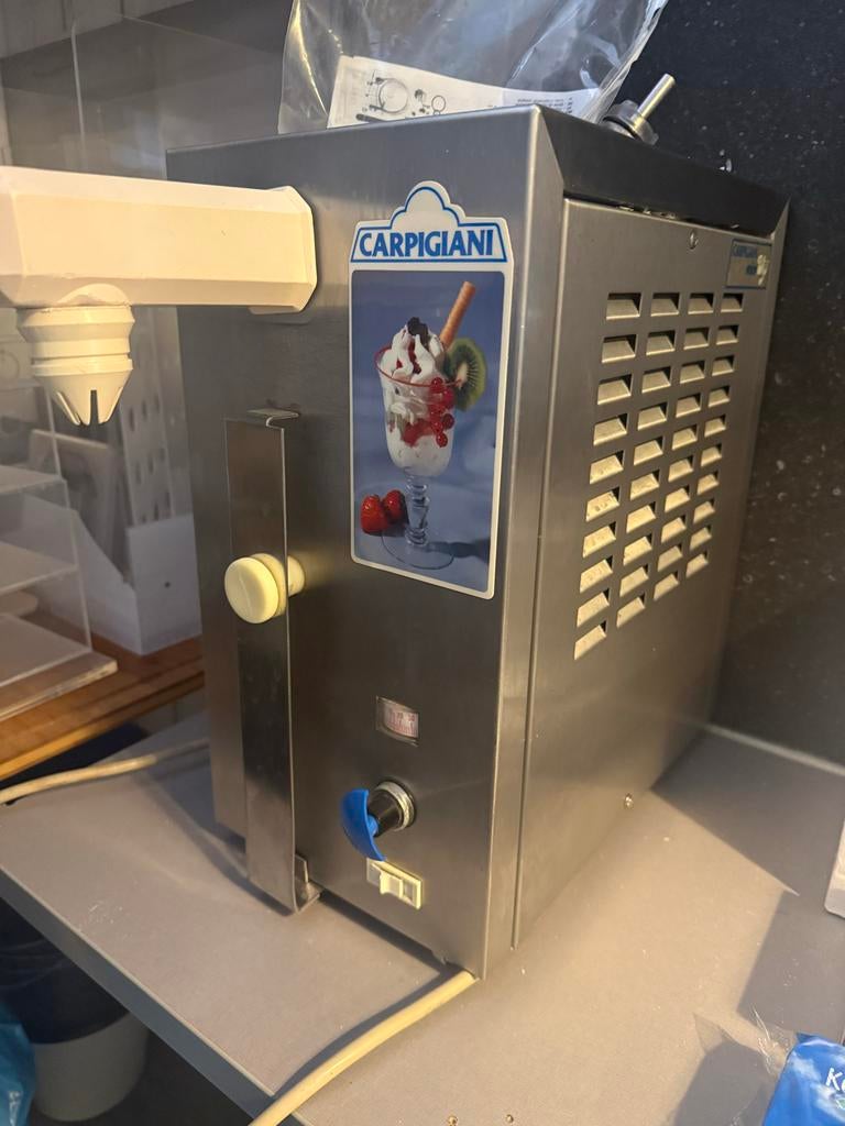 Carpigiani Mini Wip Slagroommachine, Zakelijke goederen, Horeca | Keukenapparatuur, Ophalen of Verzenden, Gebruikt, Overige typen
