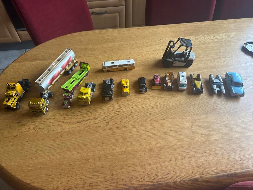 Vintage speelgoedauto's en vrachtwagens - diverse modellen, Ophalen of Verzenden, Gebruikt, Auto's