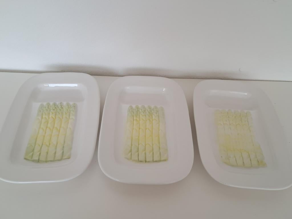 3 stuks aspergeschaal /bord Made in Italy, Ophalen of Verzenden, Zo goed als nieuw, Overige stijlen, Schaal of Schalen