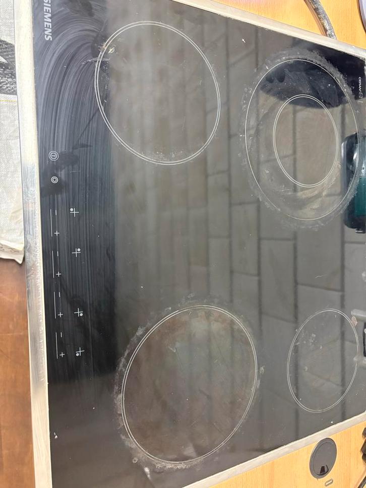 Elektrische kookplaat – werkt goed – scherp geprijsd, Witgoed en Apparatuur, Kookplaten, Gebruikt, Inbouw, Keramisch, 4 kookzones