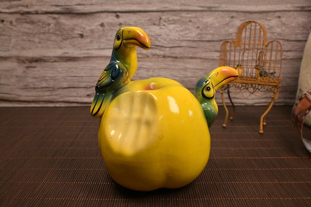 Mexicaans beeldje met 2 tucans Mexico - AU.PAMA.01M, Verzamelen, Beelden en Beeldjes, Verzenden, Zo goed als nieuw, Dier