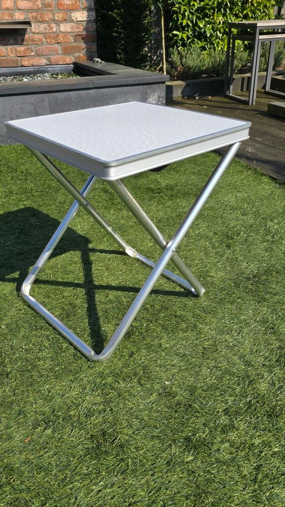 Krukje donkerblauw met blad te gebruiken als bijzettafel, Caravans en Kamperen, Kampeeraccessoires, Ophalen