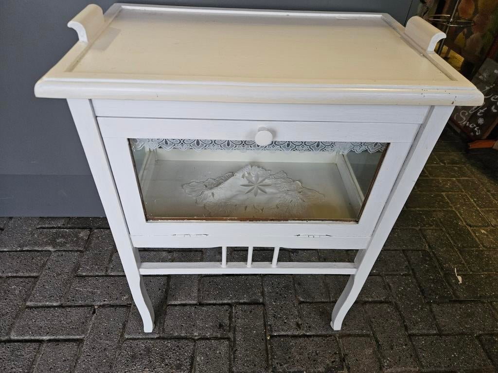 Leuk thee kastje, Ophalen, Thee, Wit, Kastje