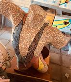 Mozaieke beeld mannen torso op houten sokkel, Verzamelen, Beelden en Beeldjes, Ophalen, Zo goed als nieuw, Mens