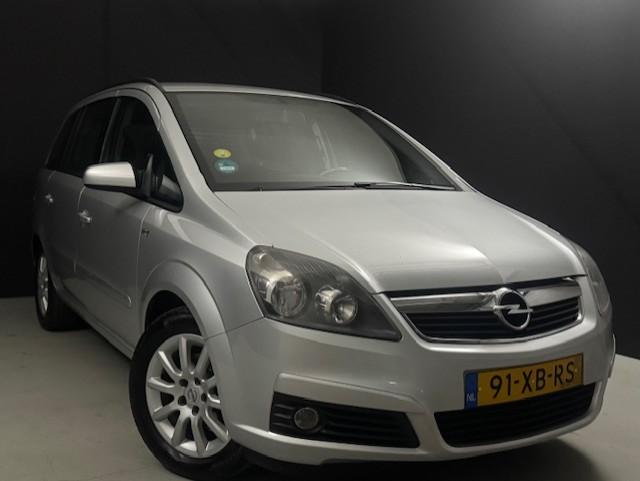Opel Zafira 1.8 Temptation *7 persoons* (bj 2007), Gebruikt, 4 cilinders, Origineel Nederlands, Zilver of Grijs