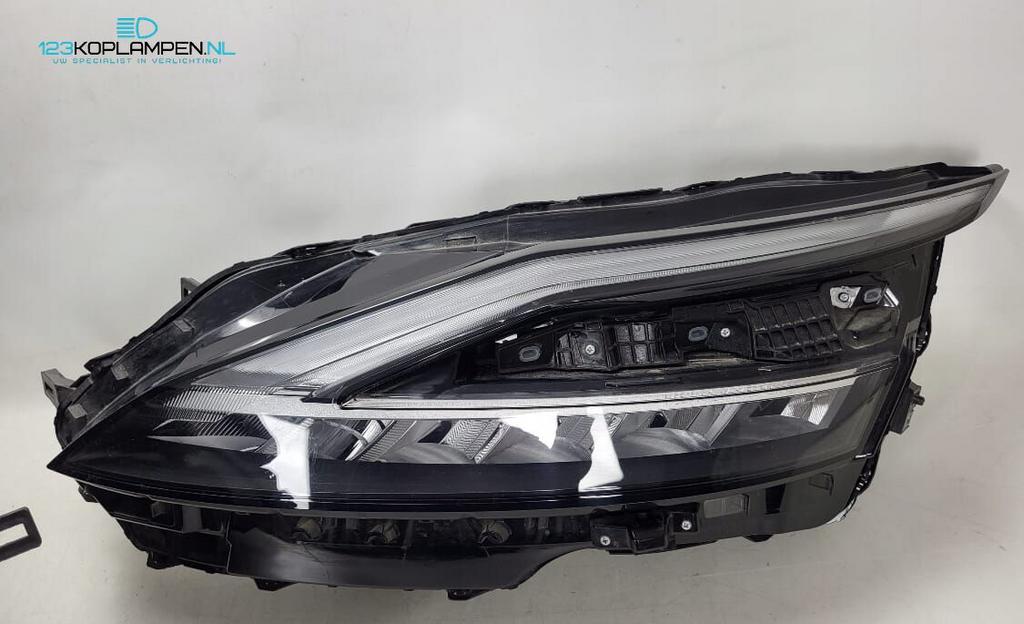 (J3) Nissan Qashqai J12 koplamp links rechts, Gebruikt, -, -, Ophalen of Verzenden