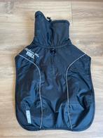 Trixie hondenjasje maat 40, Dieren en Toebehoren, Hondenkleding, Ophalen of Verzenden, Zo goed als nieuw, Hondenjas