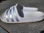 Adidas slippers maat 37 - Wit met zilveren strepen, Kleding | Dames, Ophalen
