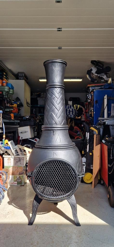 Gietijzeren kachel - Terraskachel - Buitenhaard 170cm hoog., Ophalen, Zo goed als nieuw