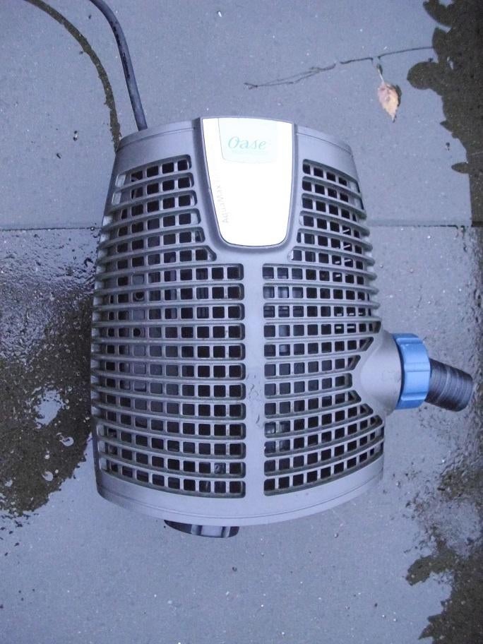 Oase aquamax eco premium 16000L, Ophalen, Vijverpomp