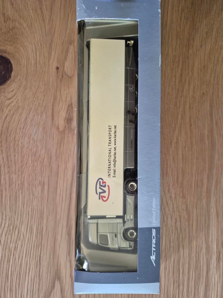 Mercedes Vrachtwagen Limited Edition 1:87 - 125 jaar, Hobby en Vrije tijd, Modelauto's | 1:87, Ophalen of Verzenden