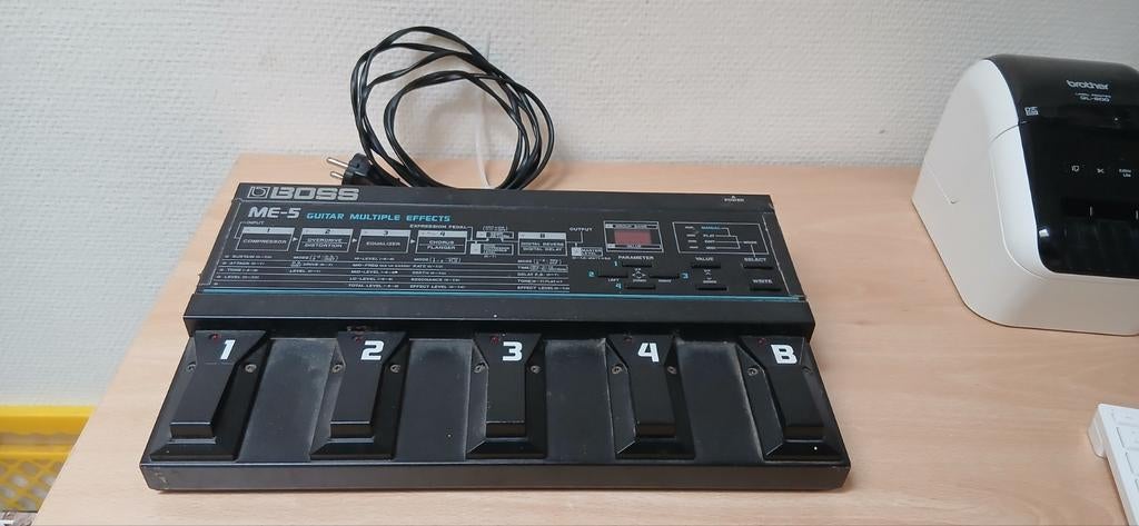 Boss ME-5 Gitaar Multi-effect Processor - Vintage Japan, Muziek en Instrumenten, Effecten, Ophalen