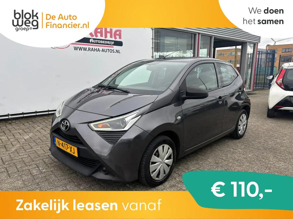 Toyota Aygo 1.0 VVT-i x-fun € 7.950,00, Stof, Gebruikt, 4 stoelen, Origineel Nederlands