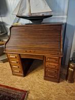 Eiken Amerikaanse Rolluikbureau, Ophalen