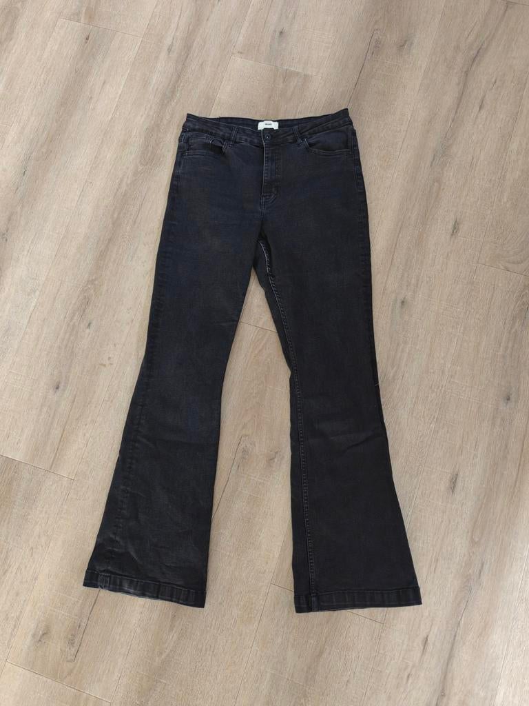 Zwarte flared legg jeans van Shoeby maat 29, Ophalen of Verzenden, Gedragen, Zwart