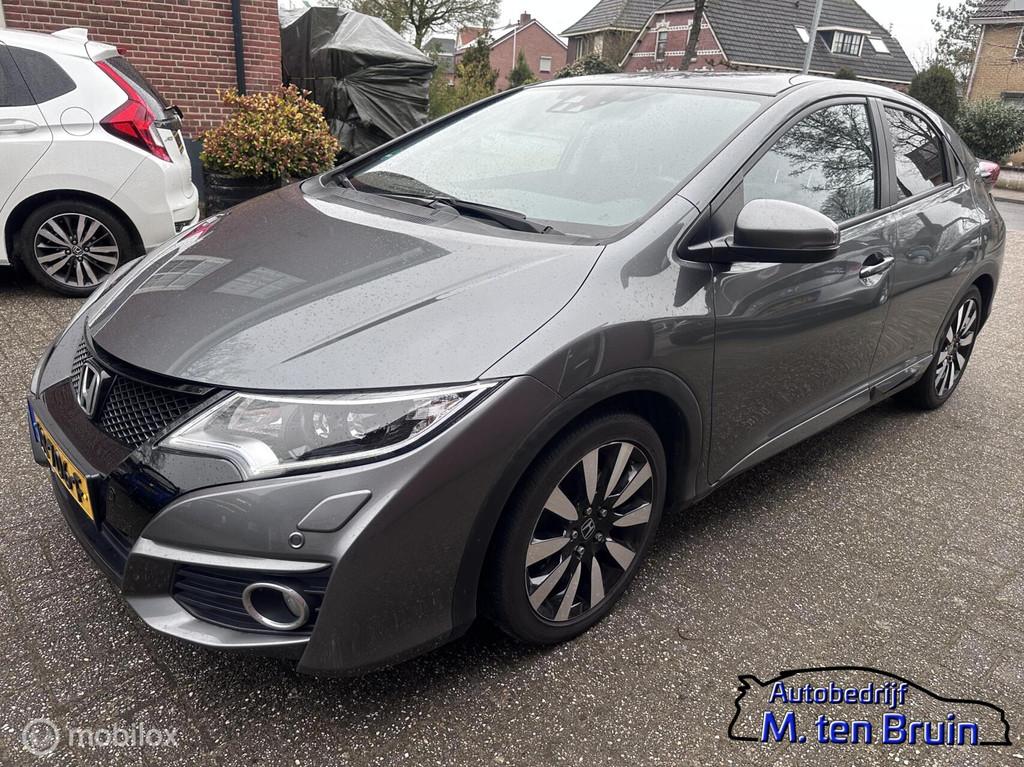 Honda Civic 1.8 Executive LEDER|PANORAMADAK|LED|NAVI, Auto's, Honda, Voorwielaandrijving, Gebruikt, Euro 6, 4 cilinders