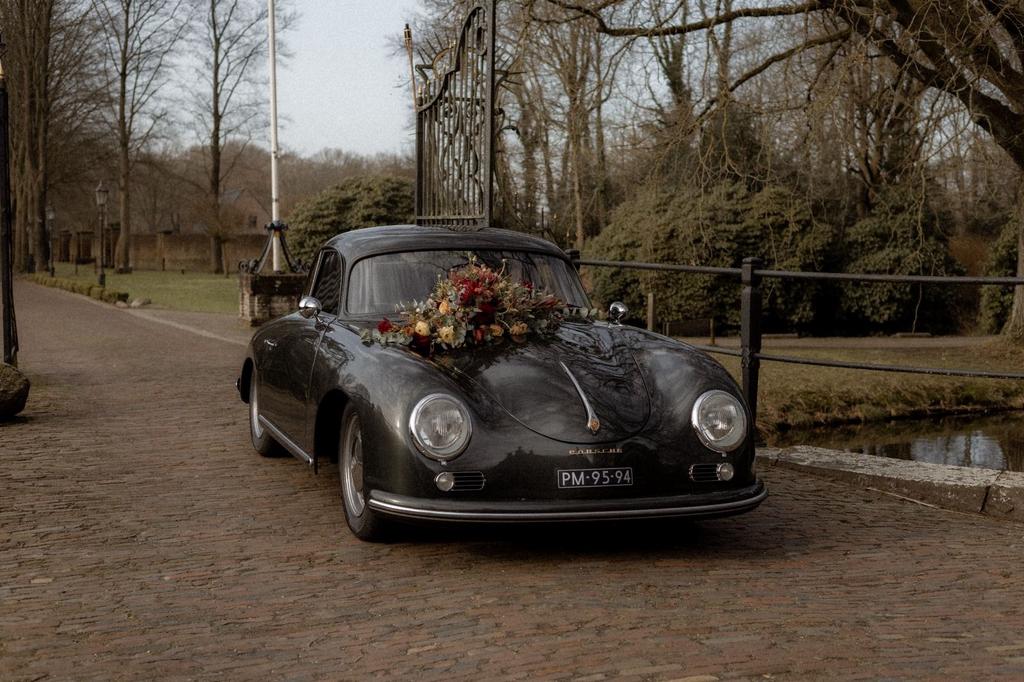 Te huur | PORSCHE 356 COUPE 1958 trouwauto | Vintico Elburg, Trouwauto