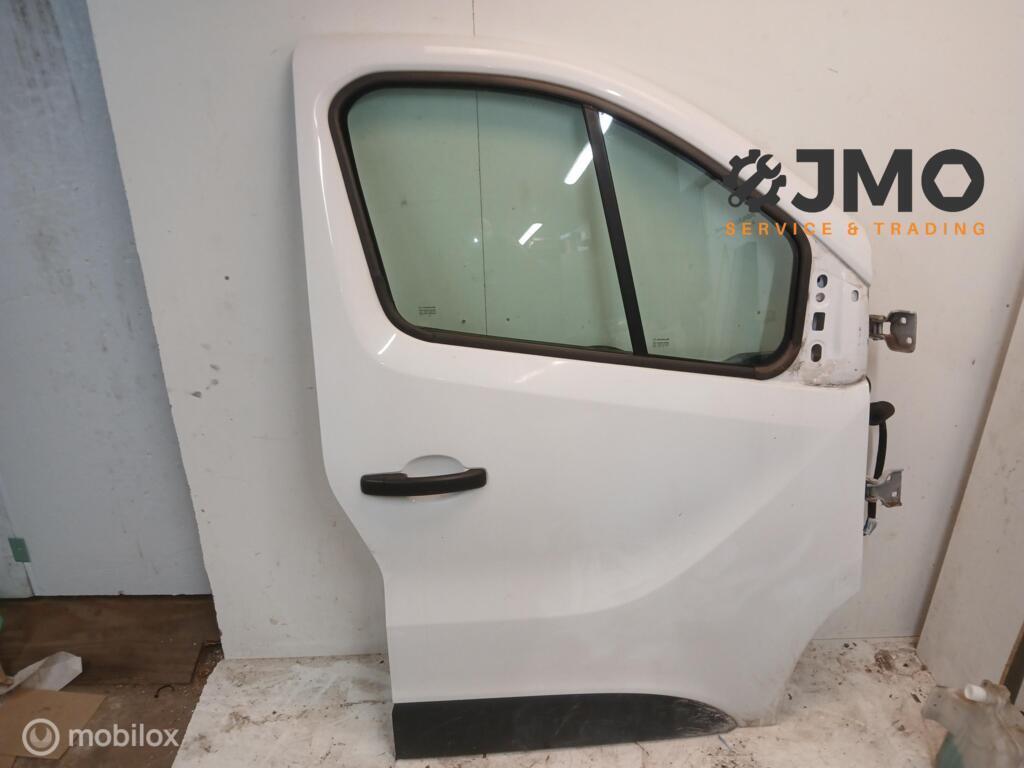 Portier rechtsvoor U10   Opel Vivaro bestel B  2014-2022, Gebruikt, Deur, Opel, Ophalen of Verzenden