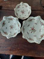 Vintage porselein Rosenthal Moliere Moosrose., Antiek en Kunst, Antiek | Schalen, Ophalen of Verzenden
