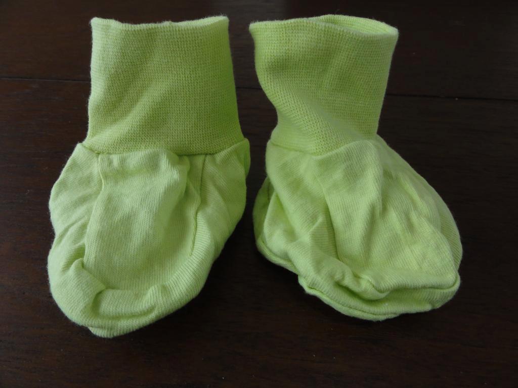 Sloffen / slofjes jongen / meisje, Kinderen en Baby's, Ophalen of Verzenden, Zo goed als nieuw, Jongetje of Meisje, Slofjes