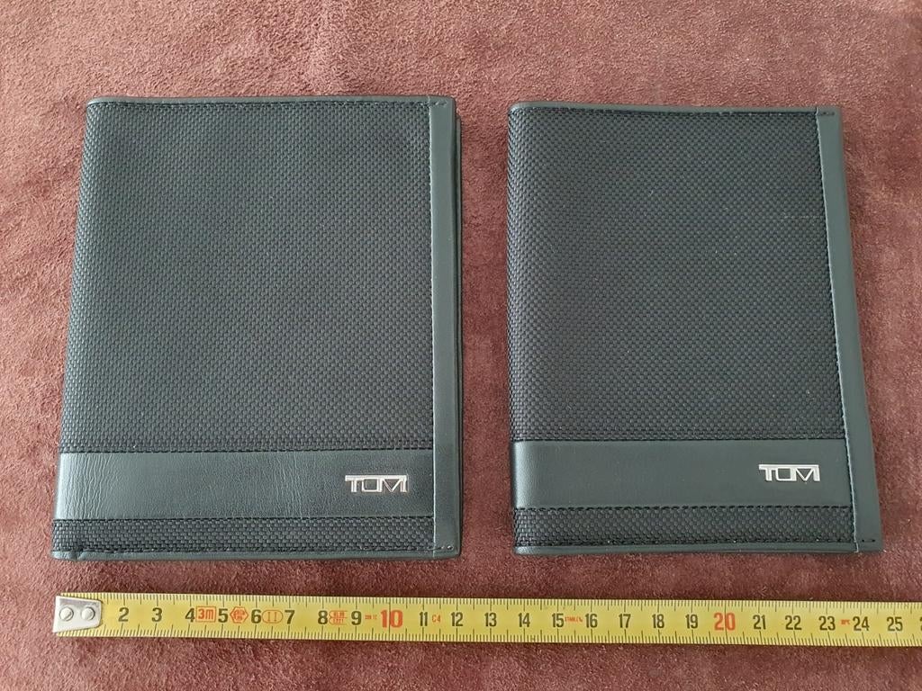 Tumi paspoort houder, groot en klein, Ophalen of Verzenden