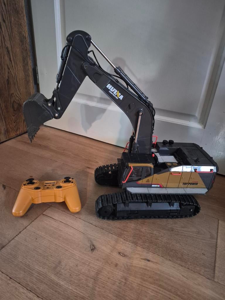 Huina RC Graafmachine - Afstandsbediening Inbegrepen, Hobby en Vrije tijd, Overige merken, Gebruikt, 1:50 of kleiner, Overige typen