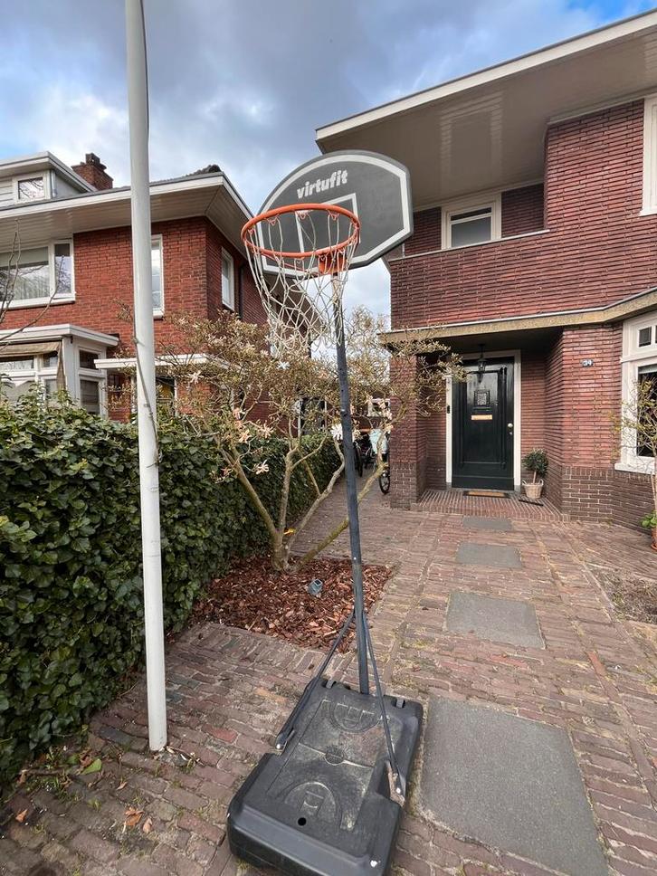 VirtuFit Basketbalpaal - Verstelbaar en Verplaatsbaar, Sport en Fitness, Basketbal, Gebruikt, Ring, Bord of Paal, Ophalen