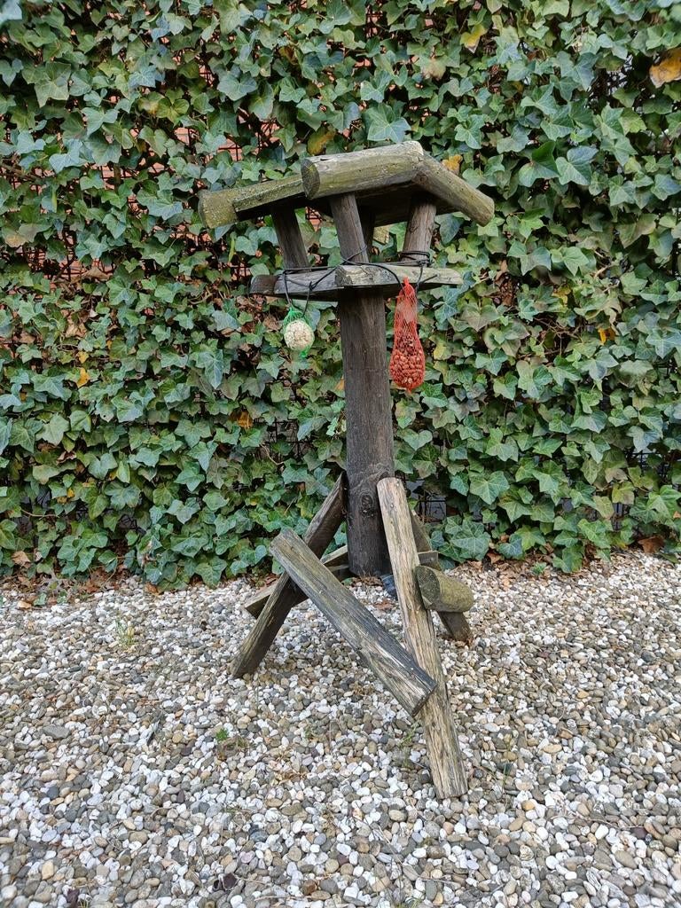 Voederhuis voor vogels, Ophalen, Gebruikt