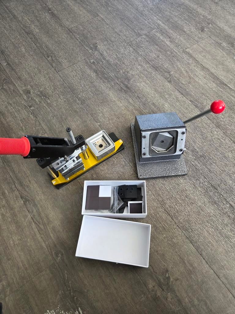 Magneet pers / machine  fotomagneten, Verzenden, Zo goed als nieuw