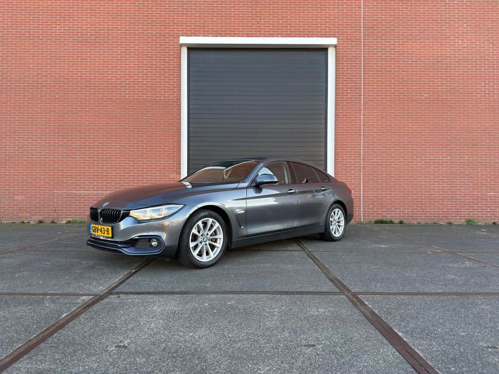 BMW 4-Serie Gran Coupé 440i 326pk Xdrive Aut 2019 Grijs, Auto's, 1800 kg, USB, Vierwielaandrijving, Particulier