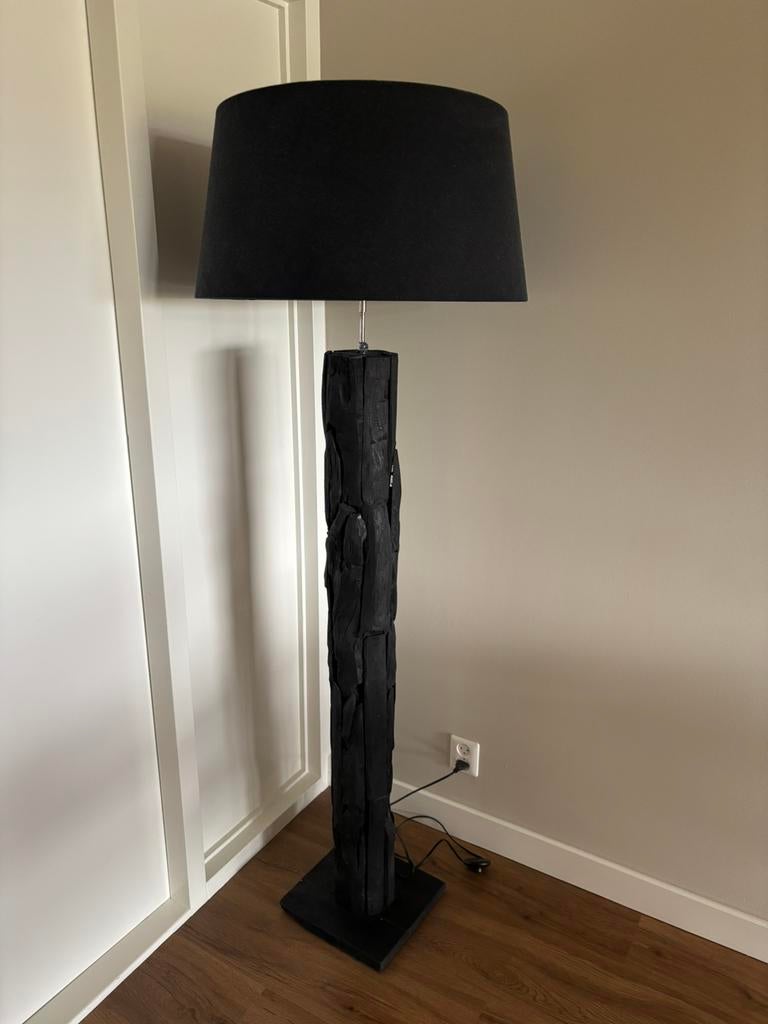 Lamp, Huis en Inrichting, Lampen | Vloerlampen, Ophalen, Zo goed als nieuw, Hout, 150 tot 200 cm