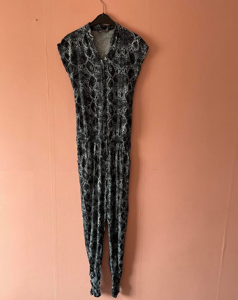 Geisha blauw met zwart slangenprint jumpsuit maat 176 / 36, Kleding | Dames, Jumpsuits, Verzenden, Zo goed als nieuw, Maat 36 (S)
