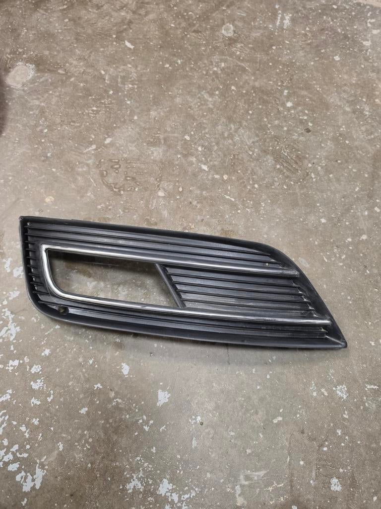 Audi A4 mistlamp grill, Ophalen of Verzenden