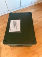 Zarges K470 80x60x40 defensie, Ophalen of Verzenden, Landmacht, Nederland, Embleem of Badge