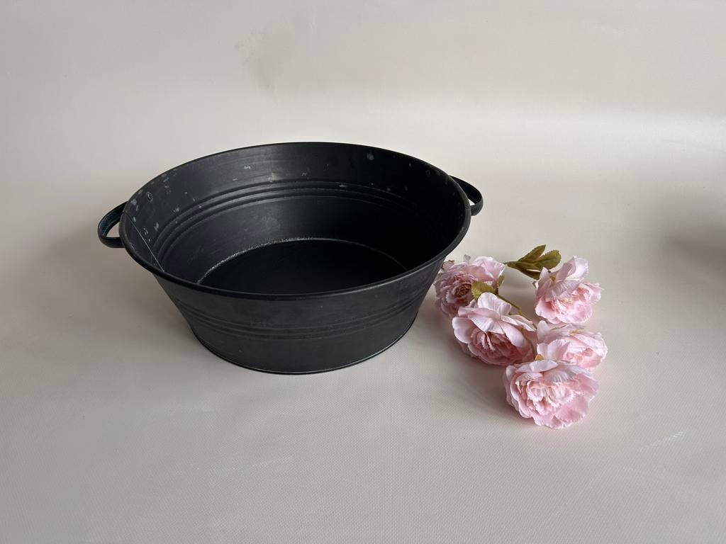 Newborn prop ijzeren schaal, Ophalen of Verzenden, Zo goed als nieuw, Overige typen
