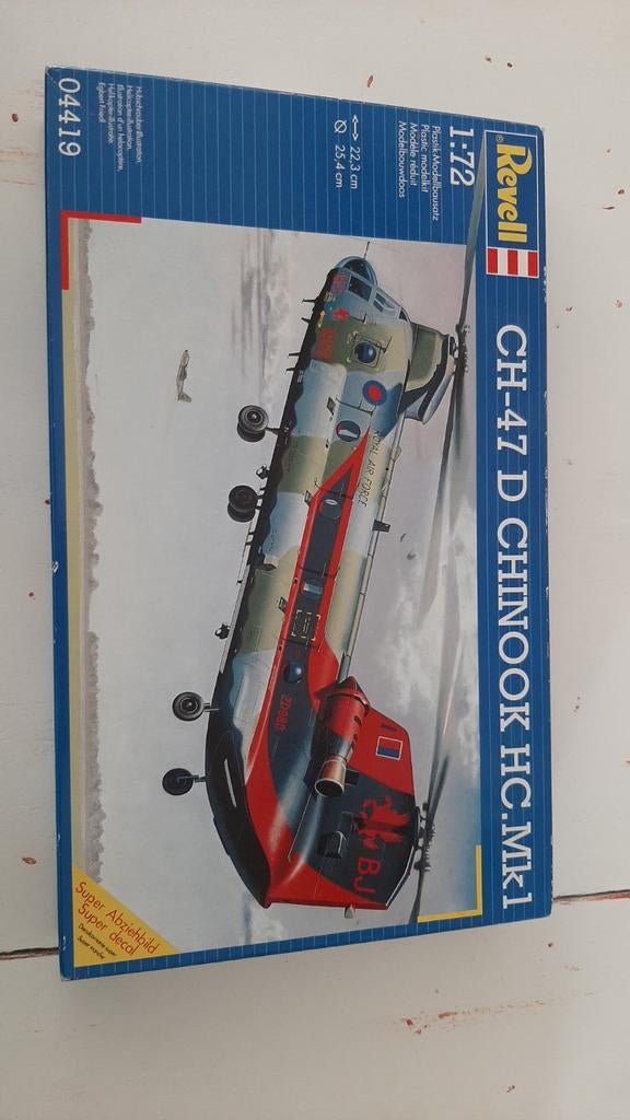 Revell: CH-47D CHINOOK HC.Mk1, Ophalen, Nieuw, 1:72 tot 1:144, Revell